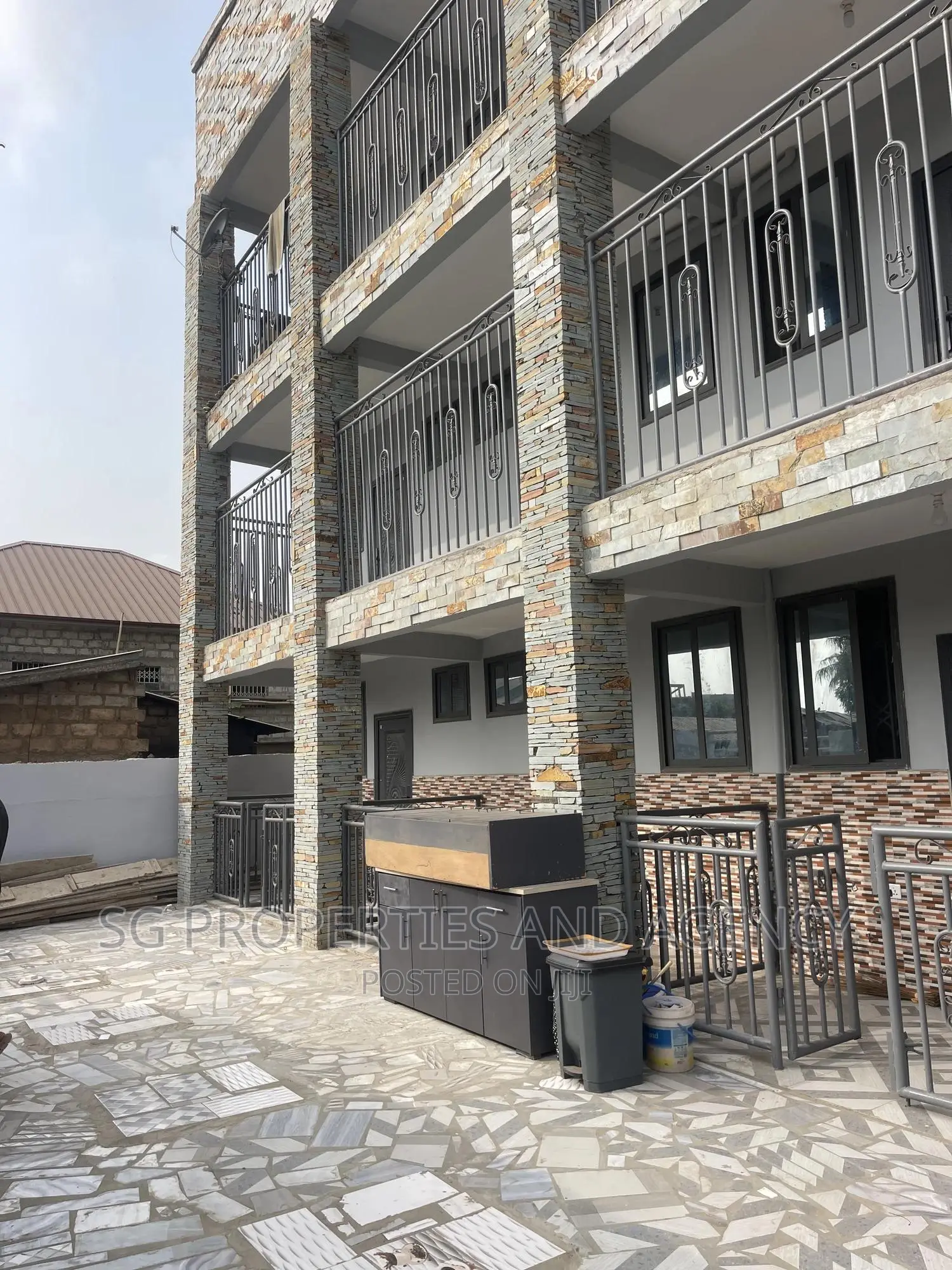 1bdrm Apartment in Adjei Kojo, Tema Metropolitan for rent