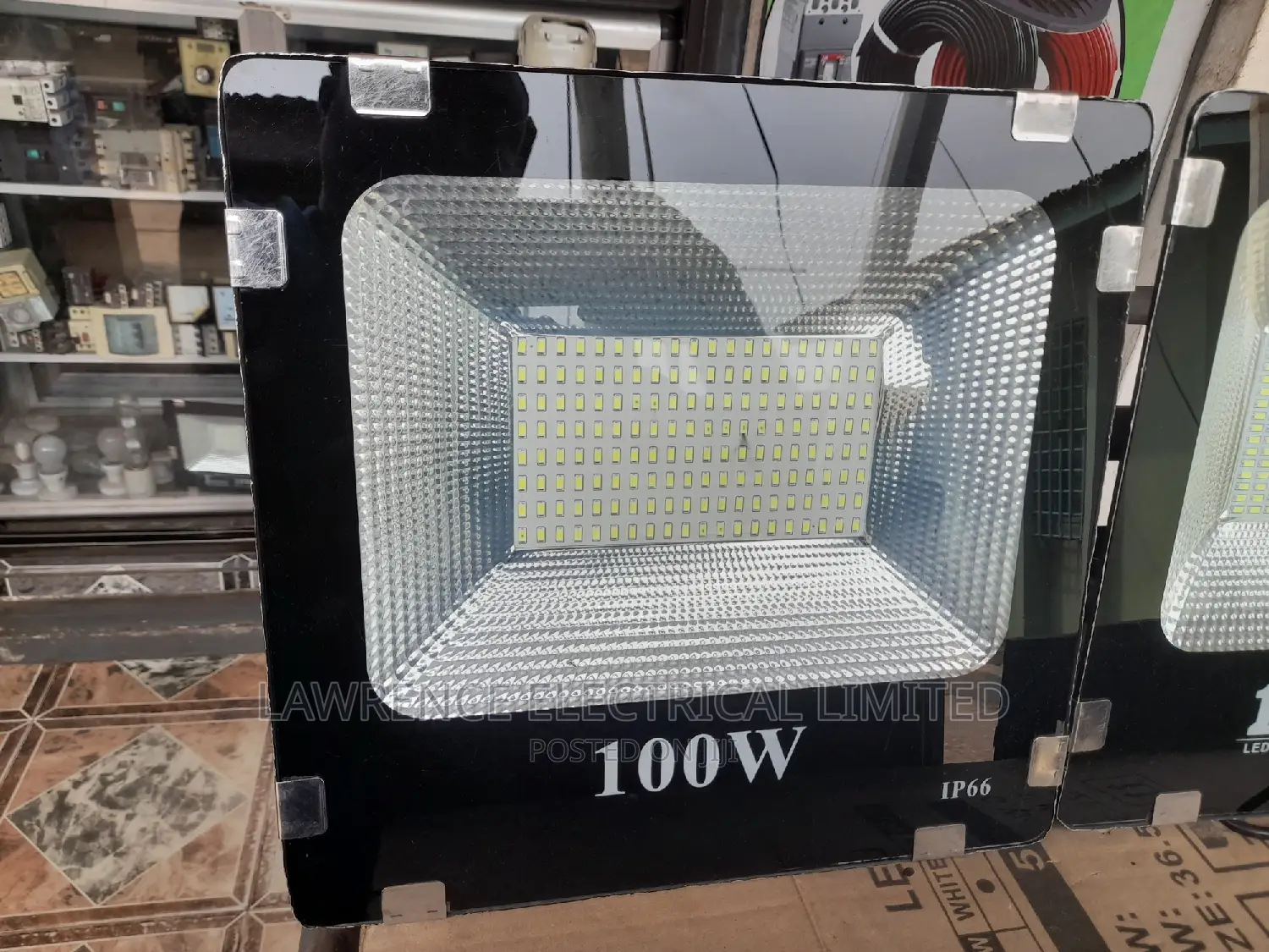 100w Flood Light