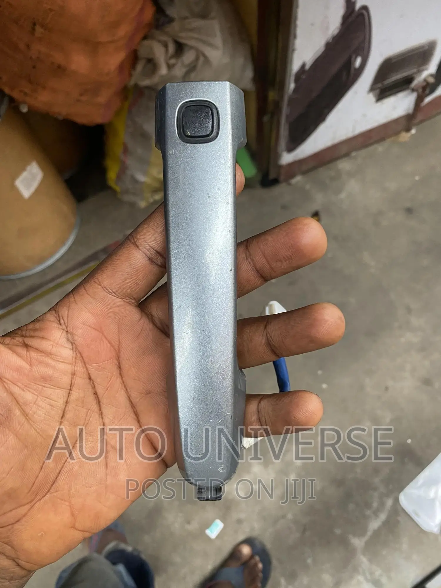 Toyota Vitz 2007 to 2010 Outside Handle With Sensor
