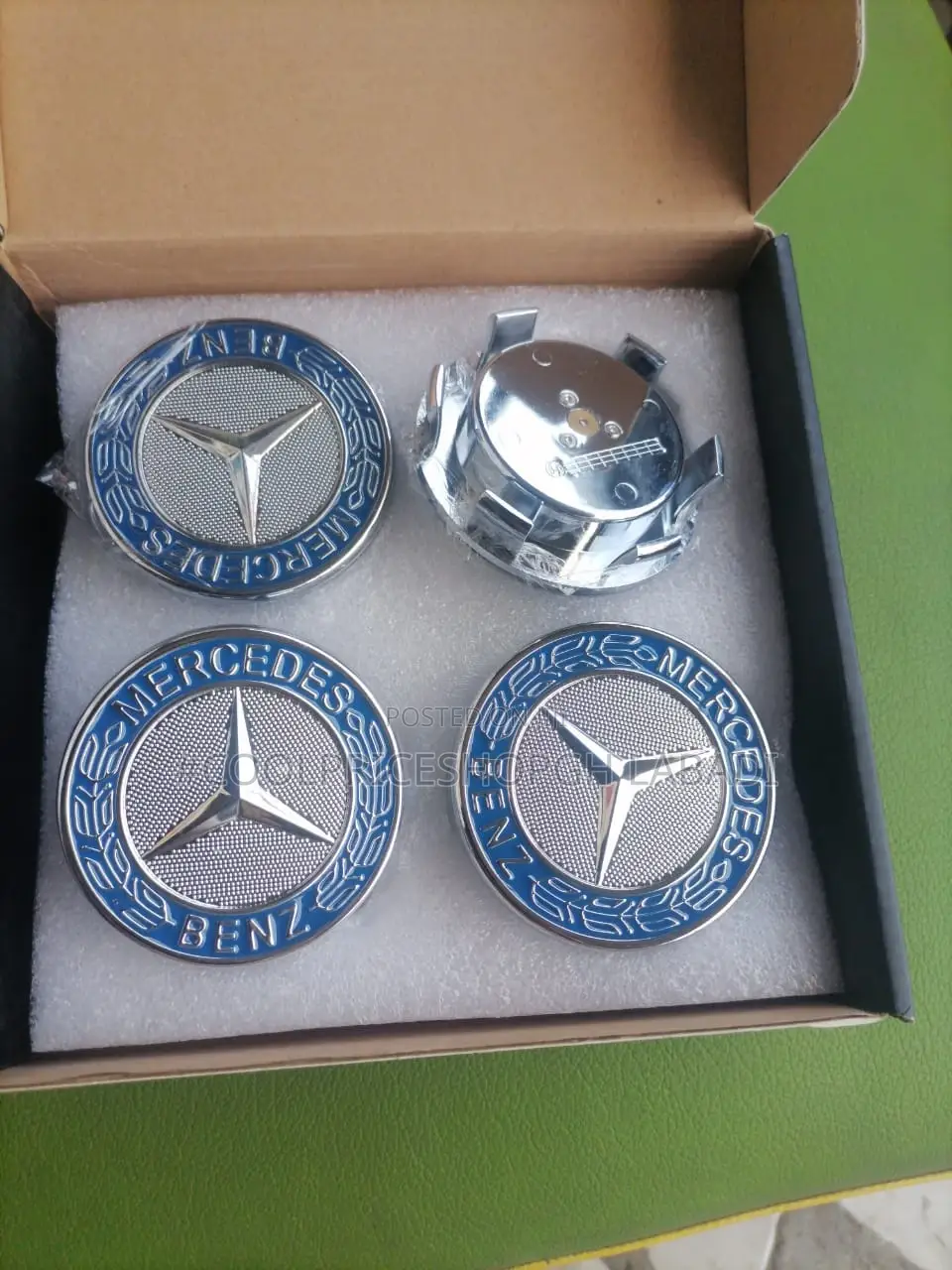 Wheel Cap Hub Suspension LED Decoration