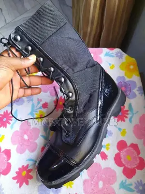 Armstrong Boots