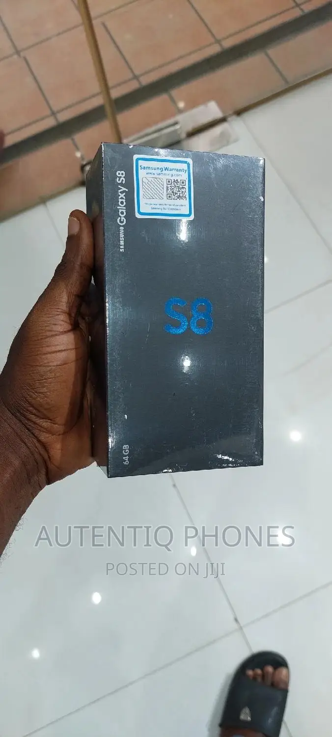 New Samsung Galaxy S8 64 GB Black