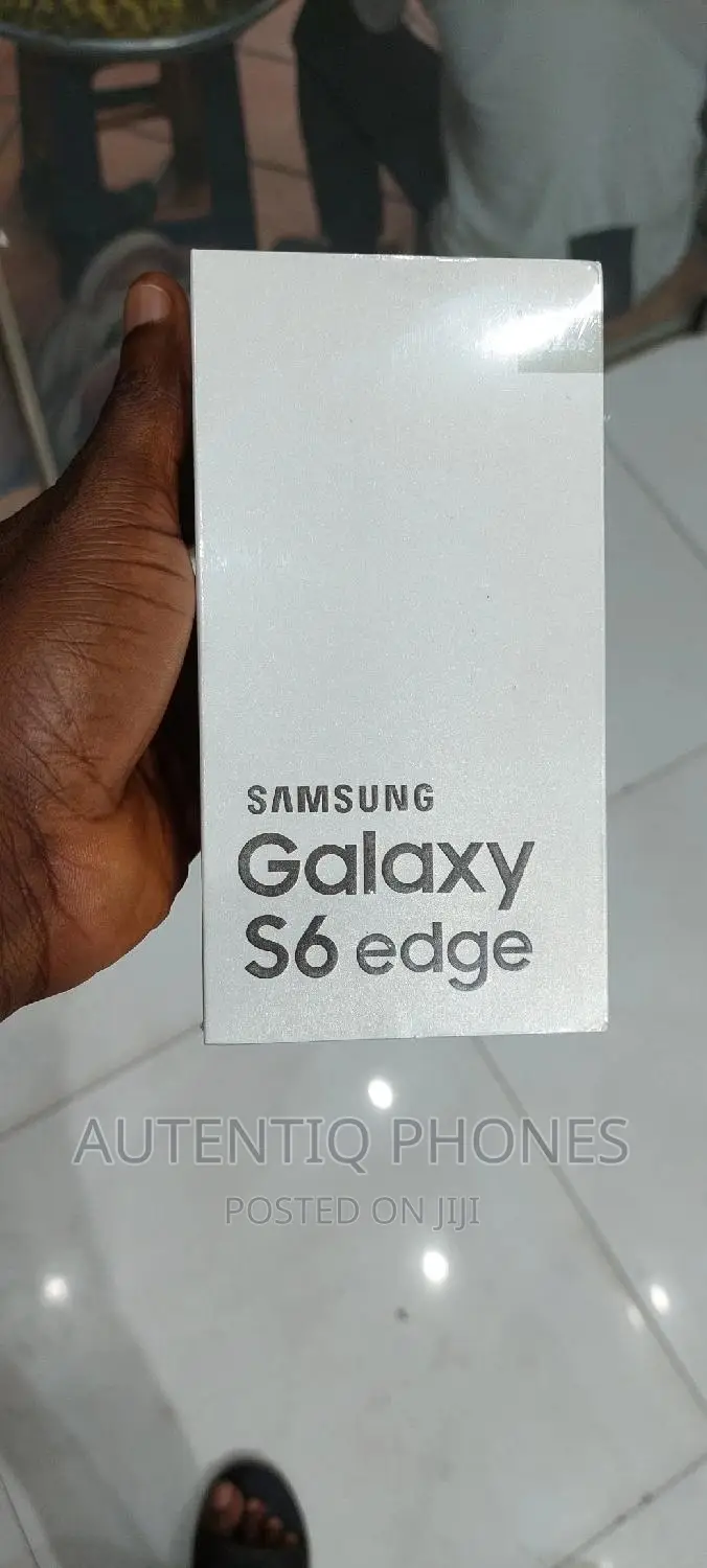 New Samsung Galaxy S6 edge 32 GB Gold