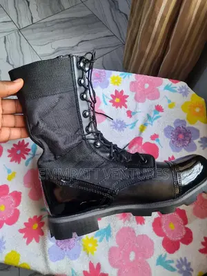 Armstrong Boots