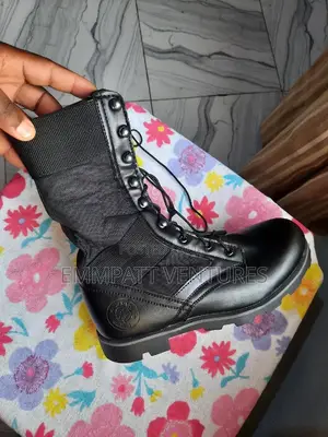 Armstrong Boots