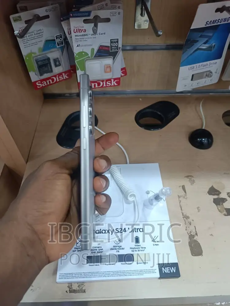New Samsung Galaxy S24 Ultra 256 GB White