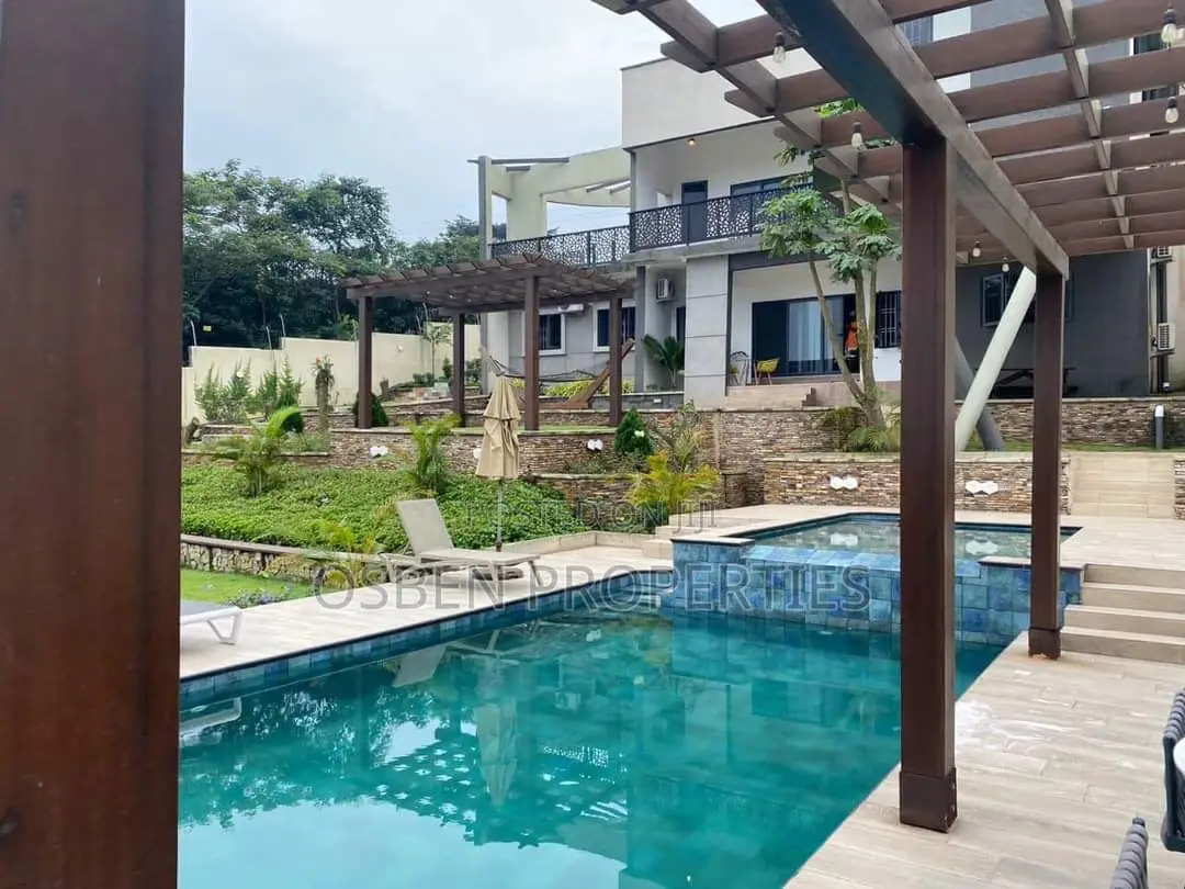 Furnished 4bdrm Mansion in Pleasant Properties, Aburi for sale