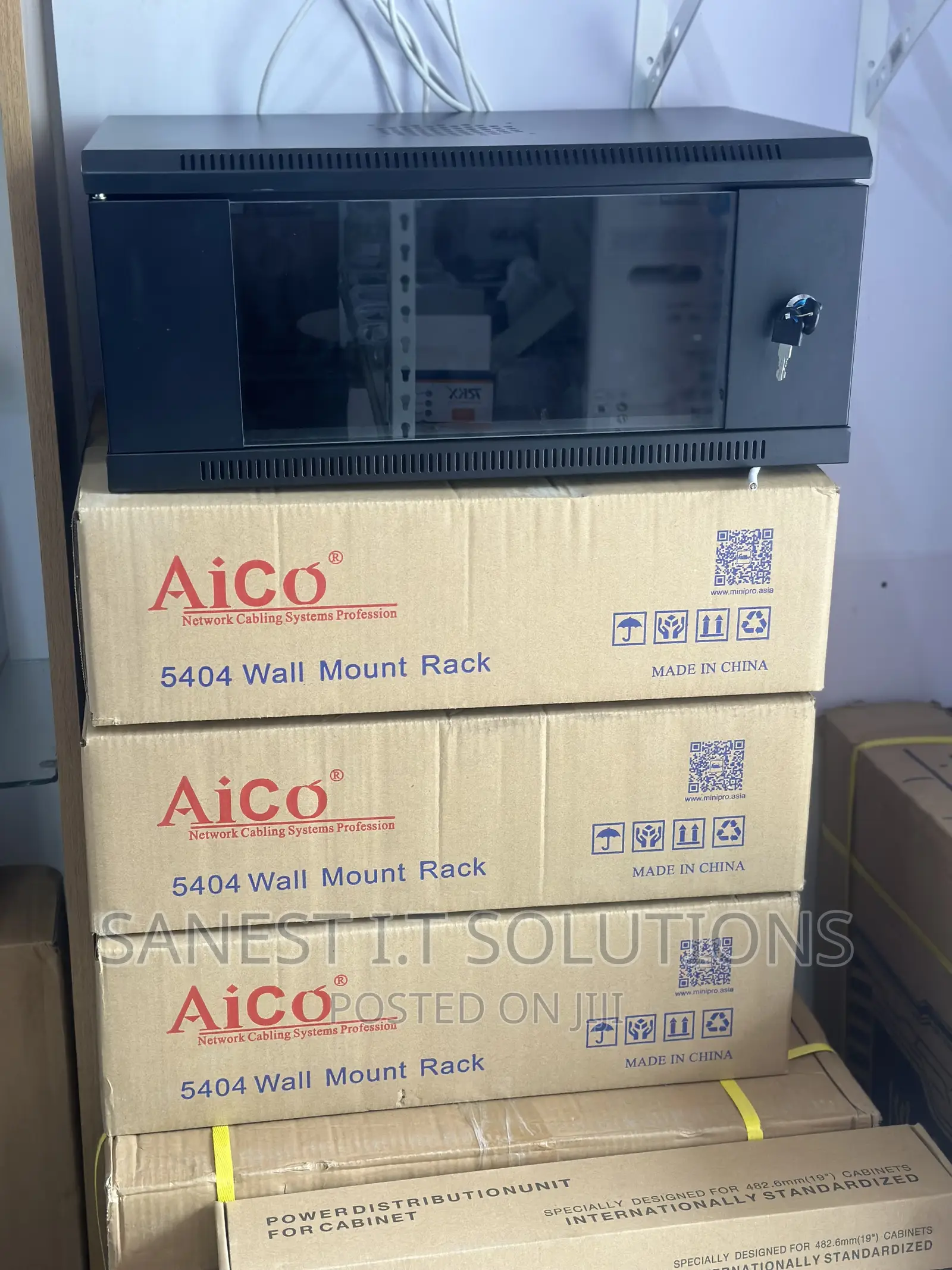 4u Wall Mount Network Cabinet Aico