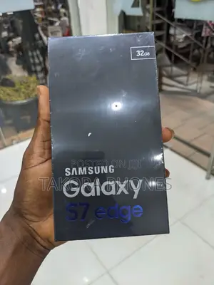 New Samsung Galaxy S7 edge 32 GB Gold