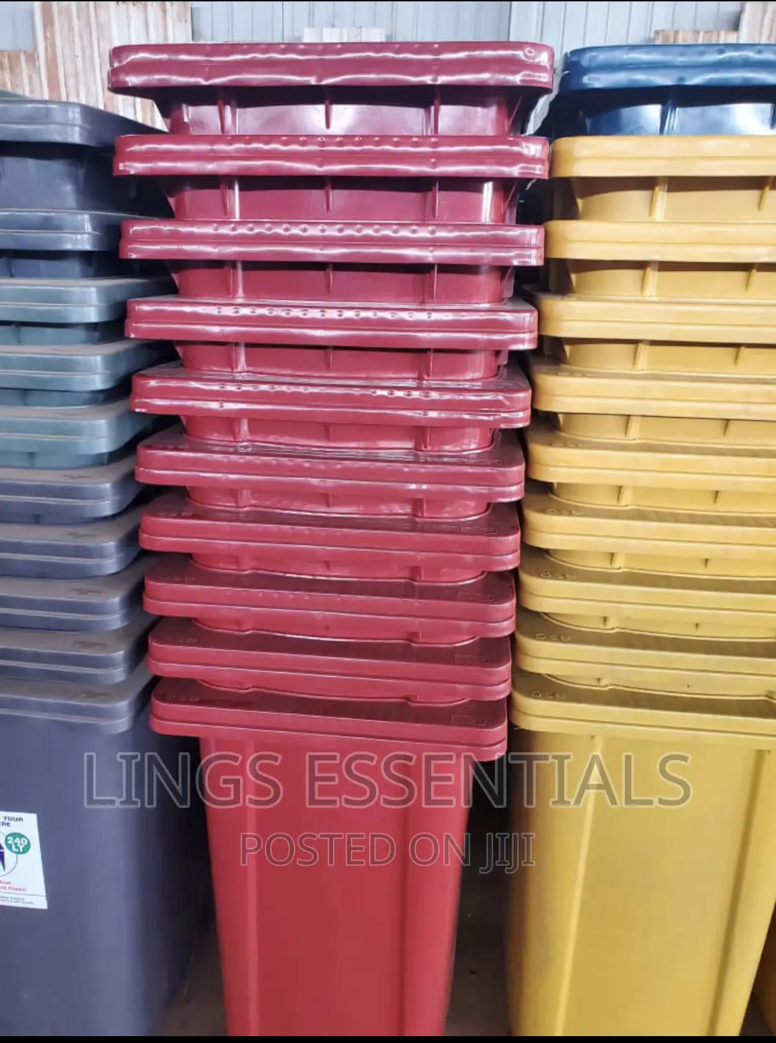240ltr Dustbin