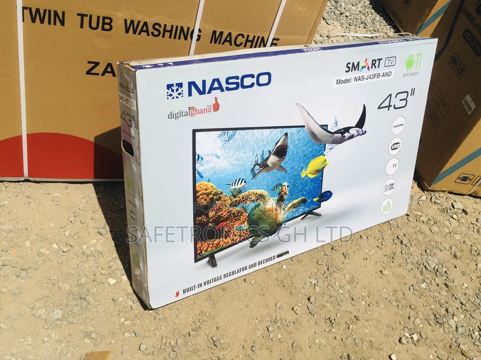 Glossy Black Electric 43 Inches Smart LED Nasco Tv