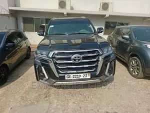 V8 Rental Services