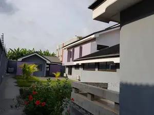 8bdrm House in Airport Residential Area for sale