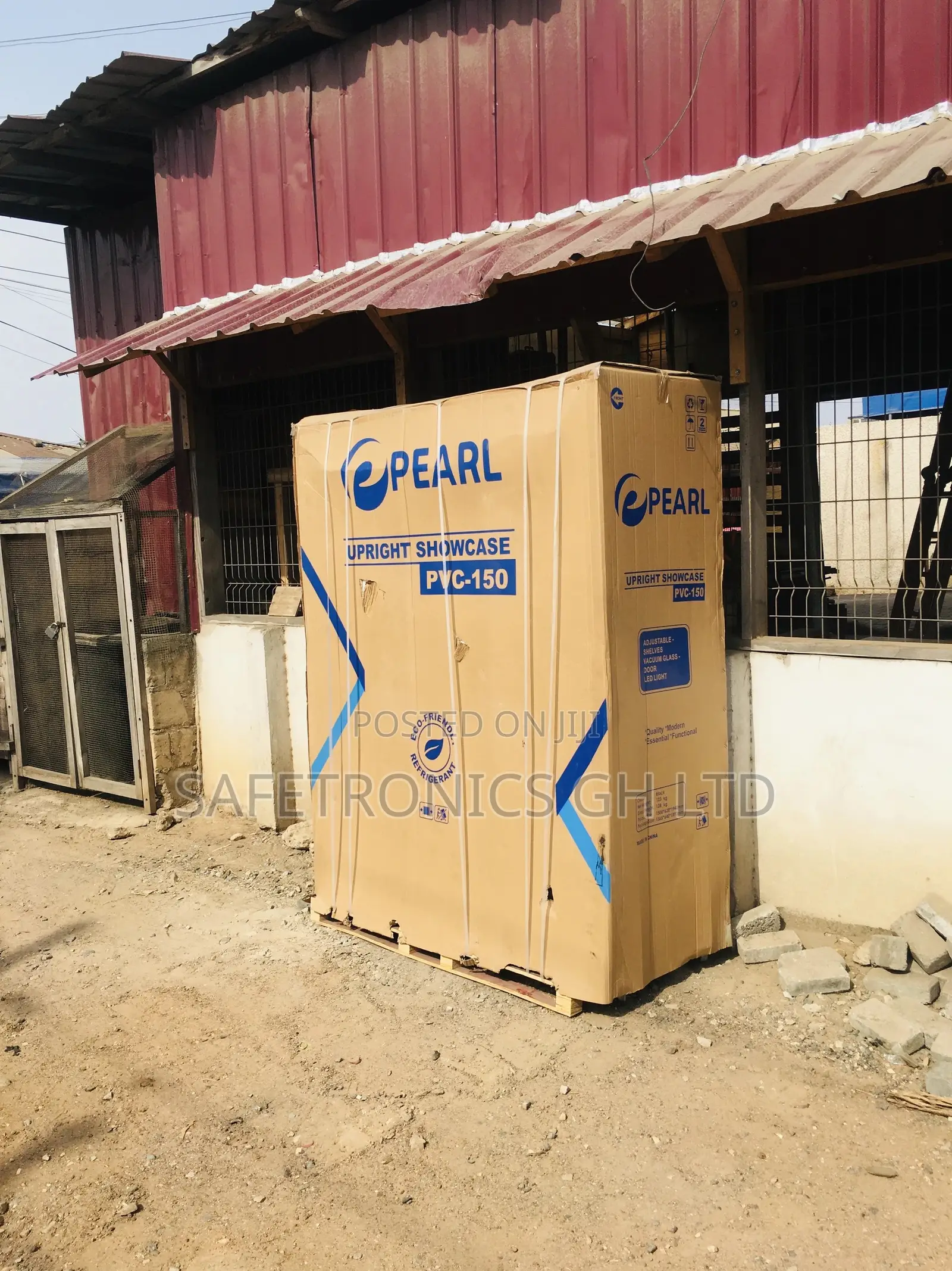 Display 3 Doors Glass Pearl PVC-150 Electric Fridge