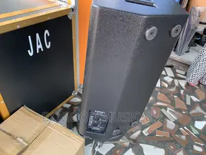 QSC E-Series 12inchs Monitor Speaker(Pair)