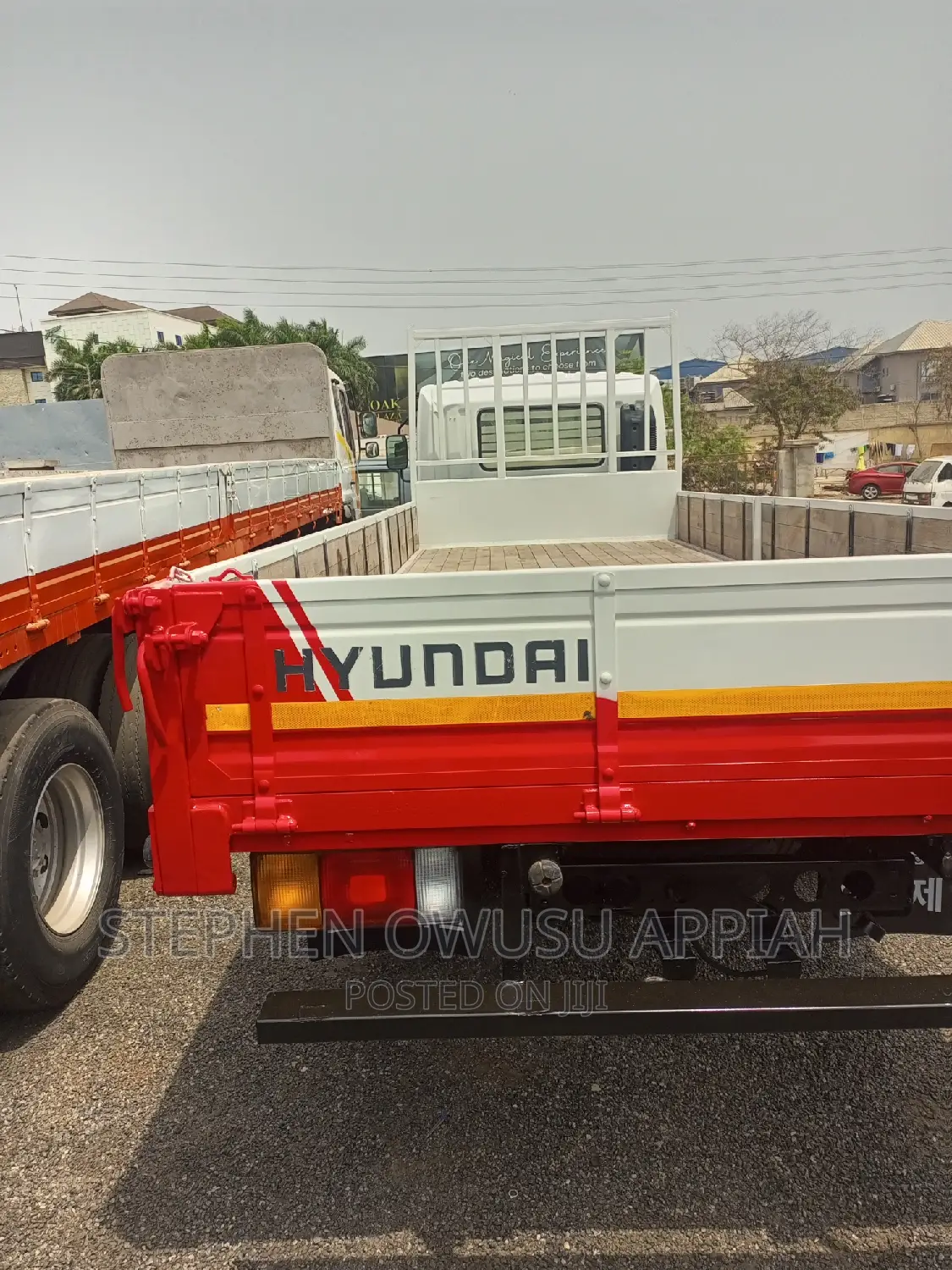 Hyundai 8 Hoes Gold 5 Tons