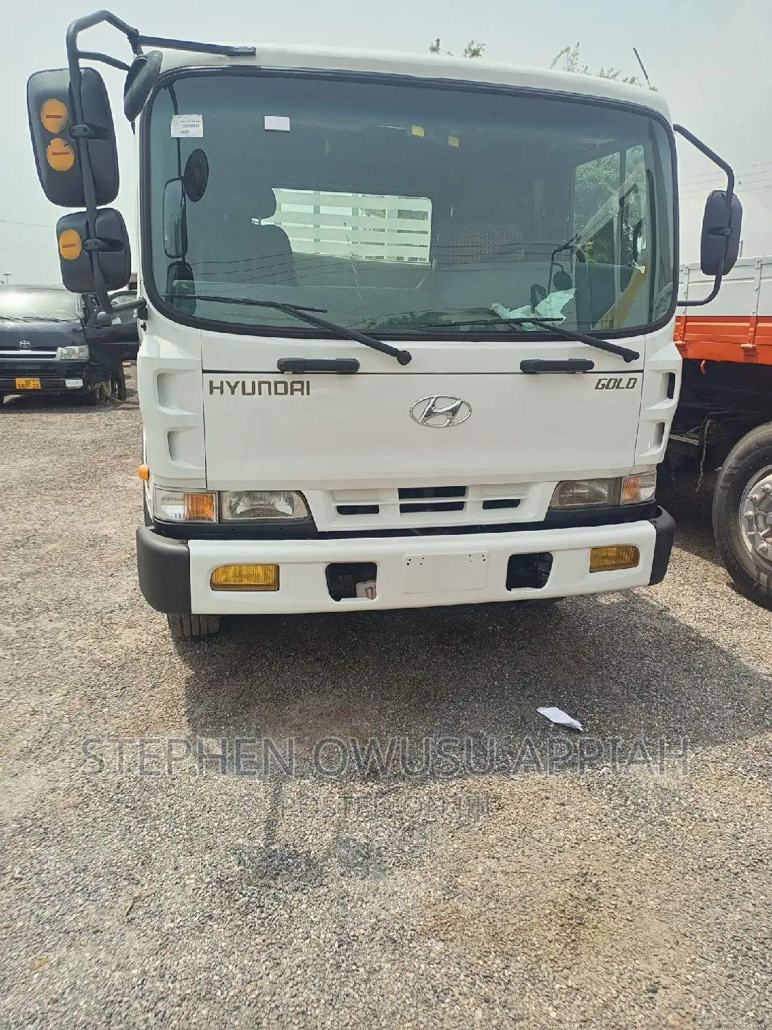 Hyundai 8 Hoes Gold 5 Tons