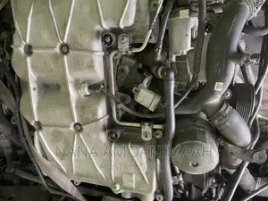 Jaguar XF,F Pace V6 Supercharger Engine 2015