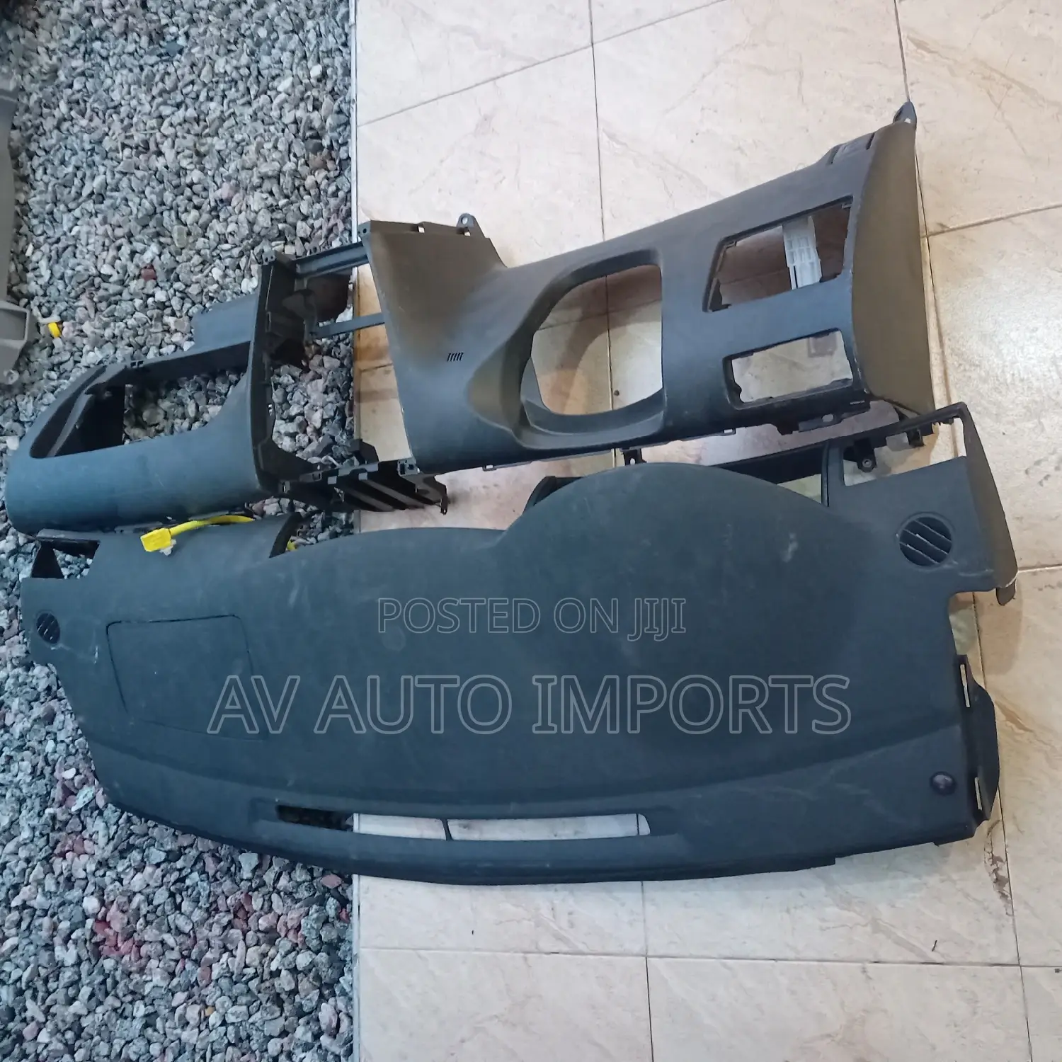 Corolla S/Le Dashboard Consoles (2003-08)
