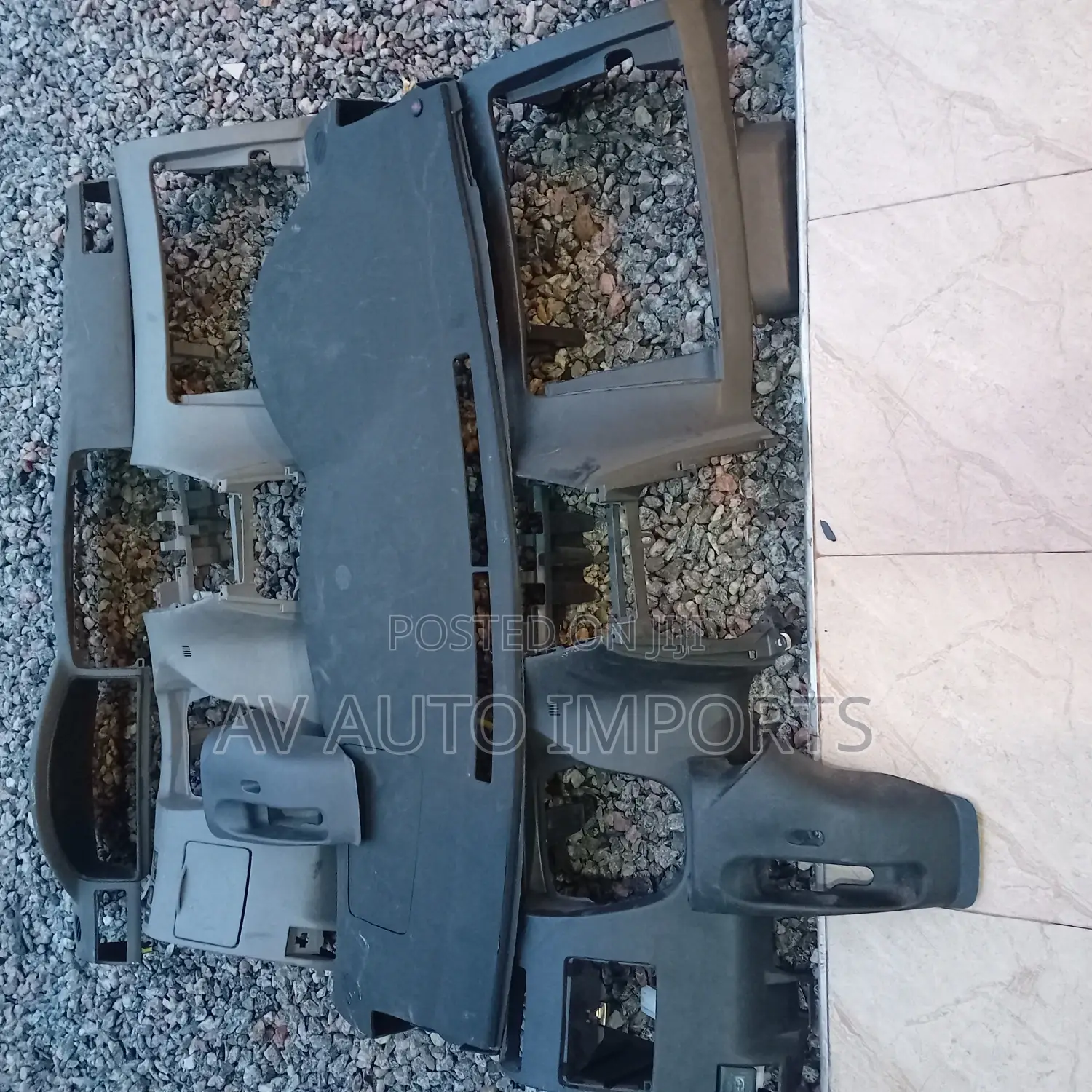 Corolla S/Le Dashboard Consoles (2003-08)