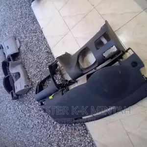 Corolla S/Le Dashboard Consoles (2003-08)