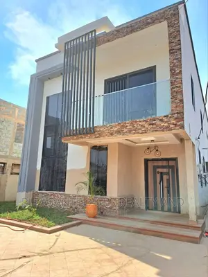 4bdrm Duplex in Pleasantplaces, Spintex for sale