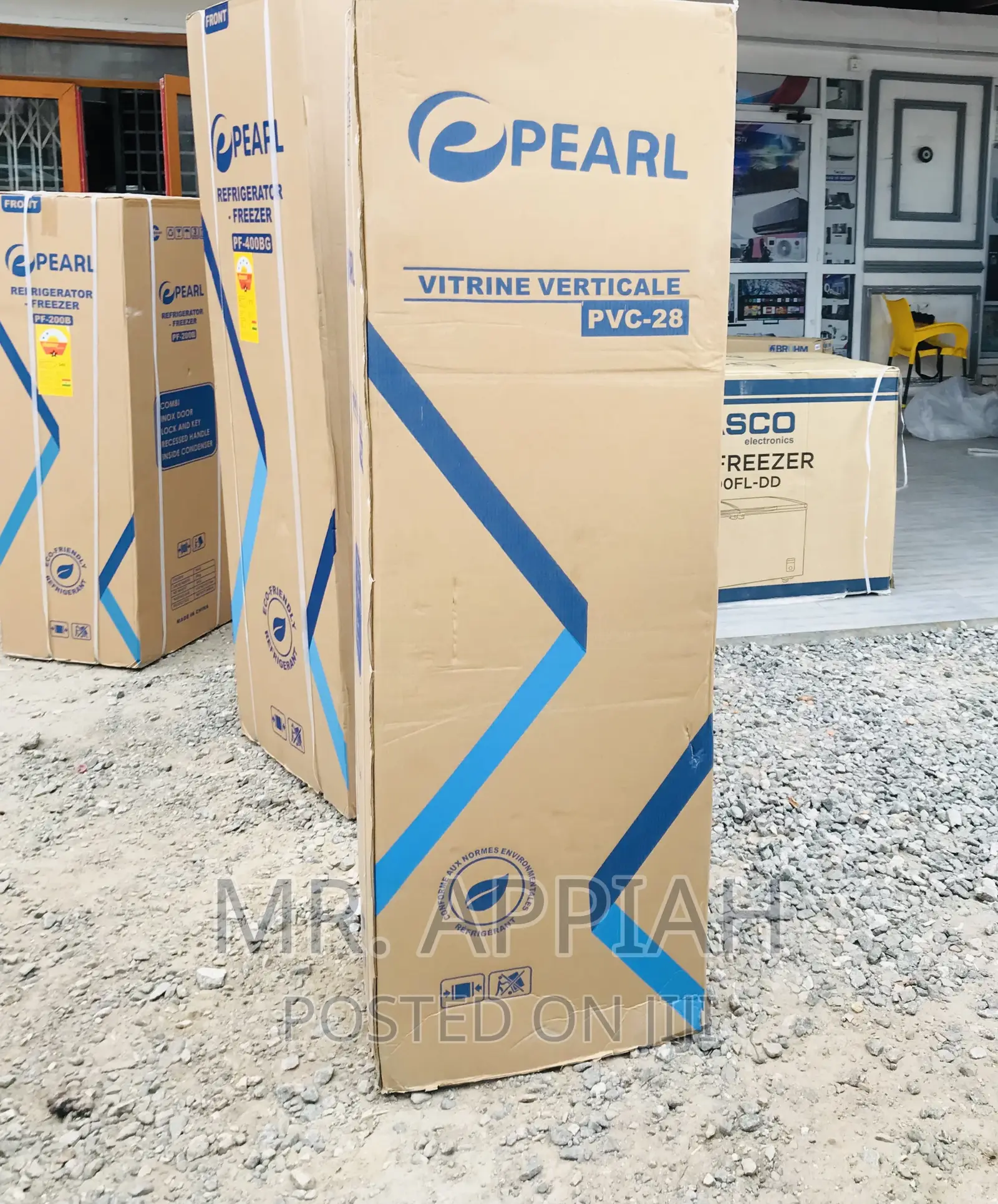 Fabulous Pearl PVC-28 1 Door Electric Beverage Cooler
