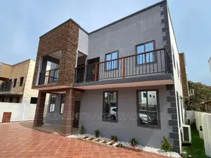 4bdrm Duplex in Pleasantplaces, Spintex for sale