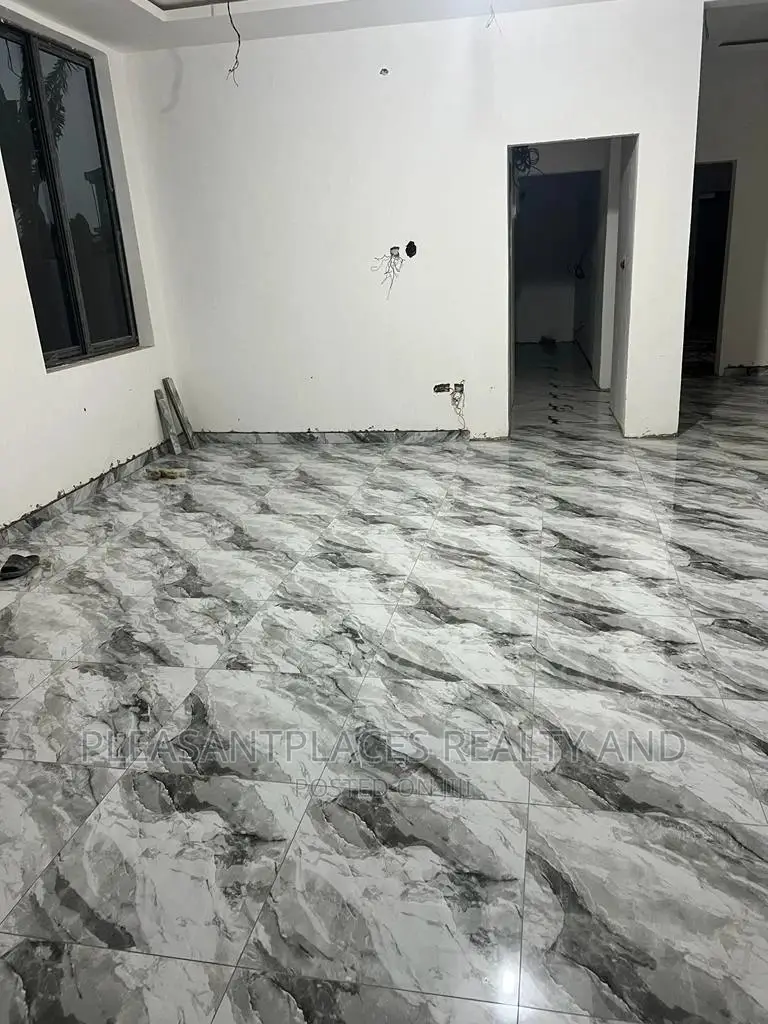 4bdrm Duplex in Pleasantplaces, Spintex for sale