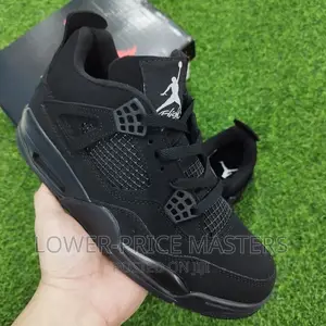 Original Nike Jordan 4 Triple Black