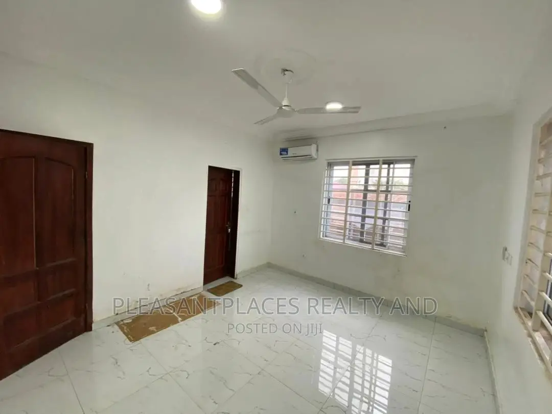 2bdrm Apartment in Pleasantplaces, Accra Metropolitan for rent