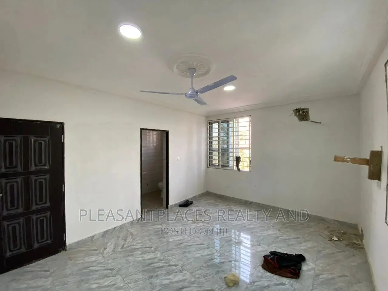 2bdrm Apartment in Pleasantplaces, Accra Metropolitan for rent