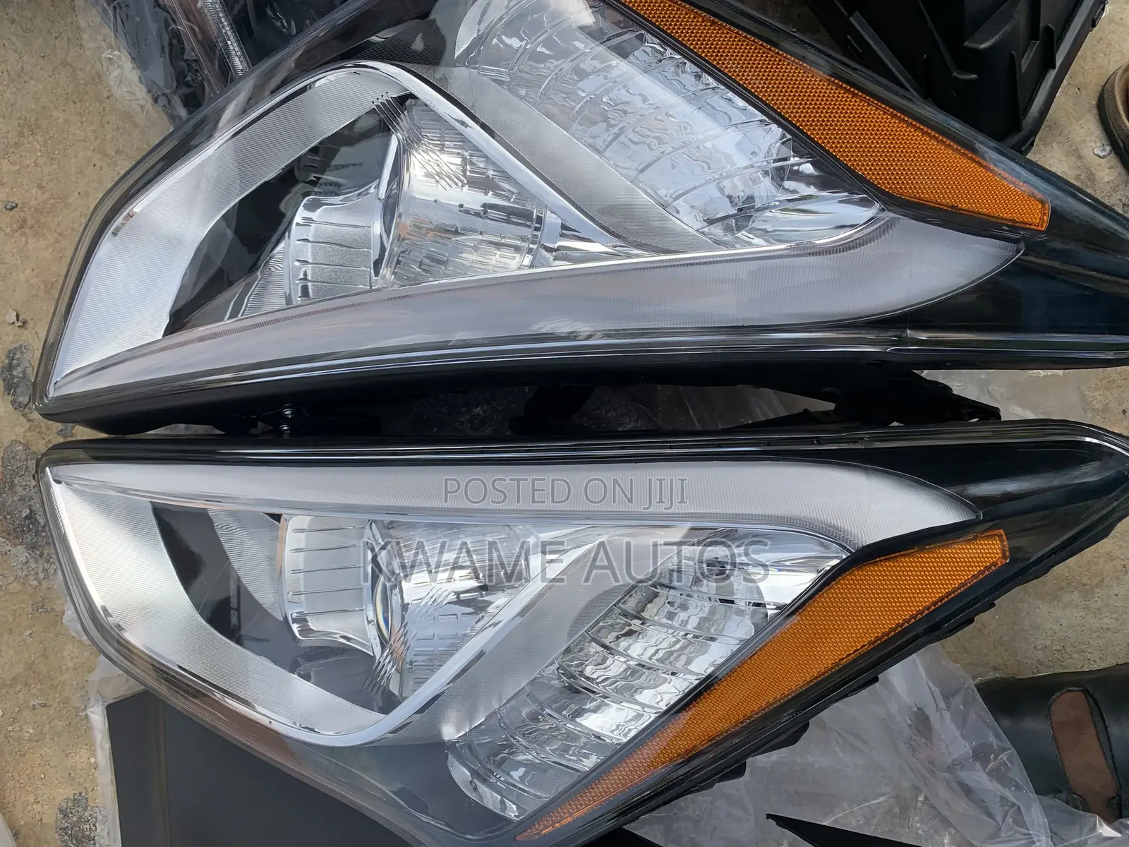 Santafe 13 14 15 Headlight Pair LED