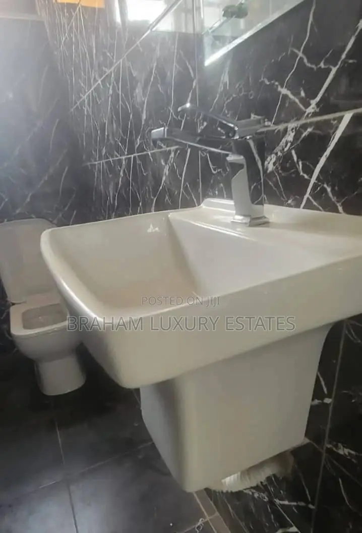 2bdrm Apartment in Lashibi, Spintex for rent
