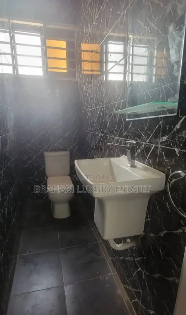 2bdrm Apartment in Lashibi, Spintex for rent