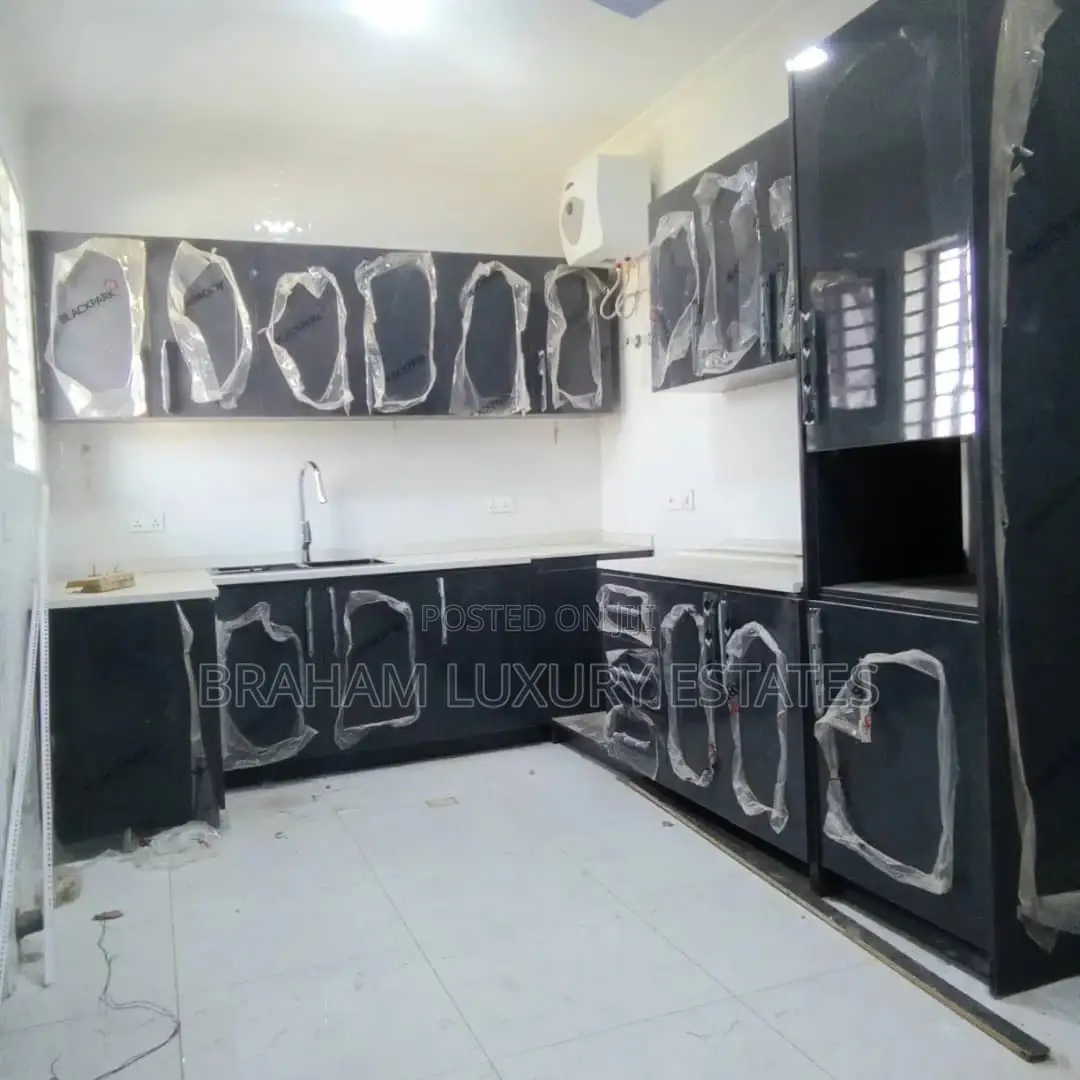 2bdrm Apartment in Lashibi, Spintex for rent