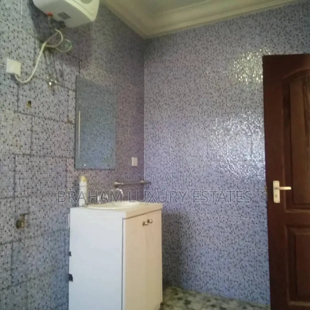 2bdrm Apartment in Baatsona, Spintex for rent