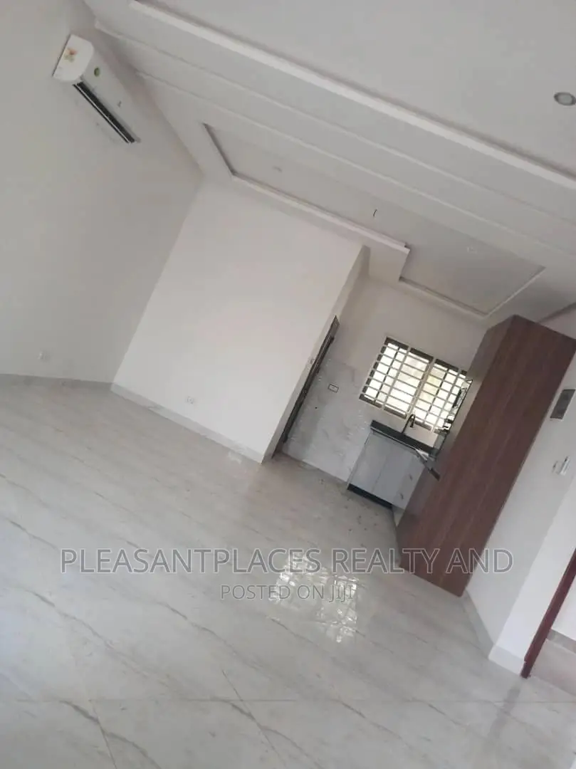 2bdrm Apartment in Pleasantplaces, School Junction for rent
