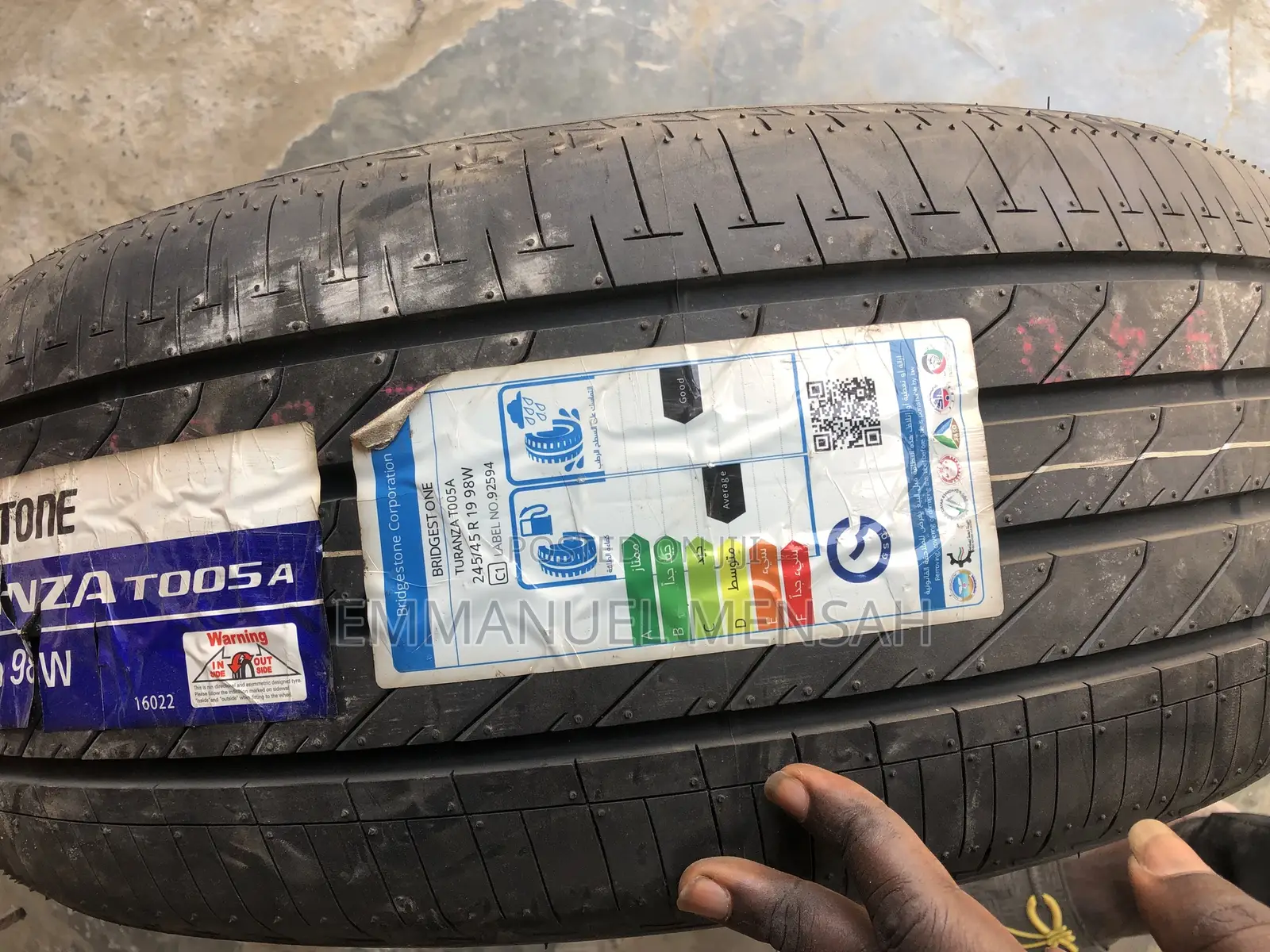 245/45r19 Brigdestone