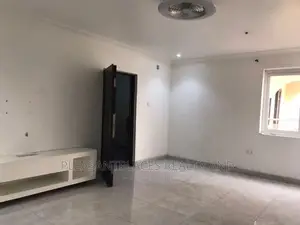 2bdrm Apartment in Pleasantplaces, West Legon for rent