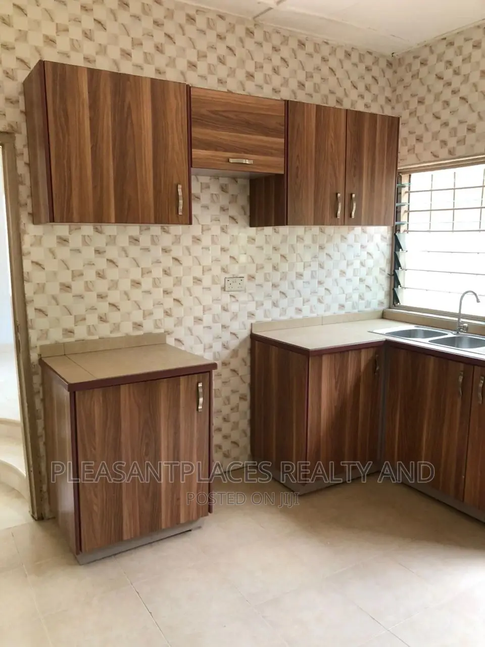 3bdrm House in Pleasantplaces, Housing Down for rent