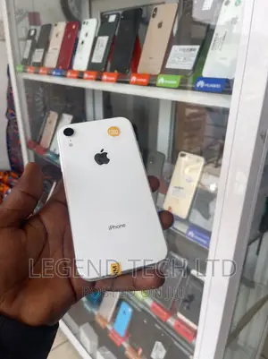 Apple iPhone XR 128 GB White