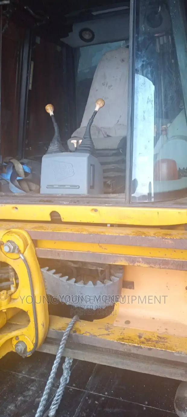 Jcb Backhoe Available For Rent Call For Negotiation
