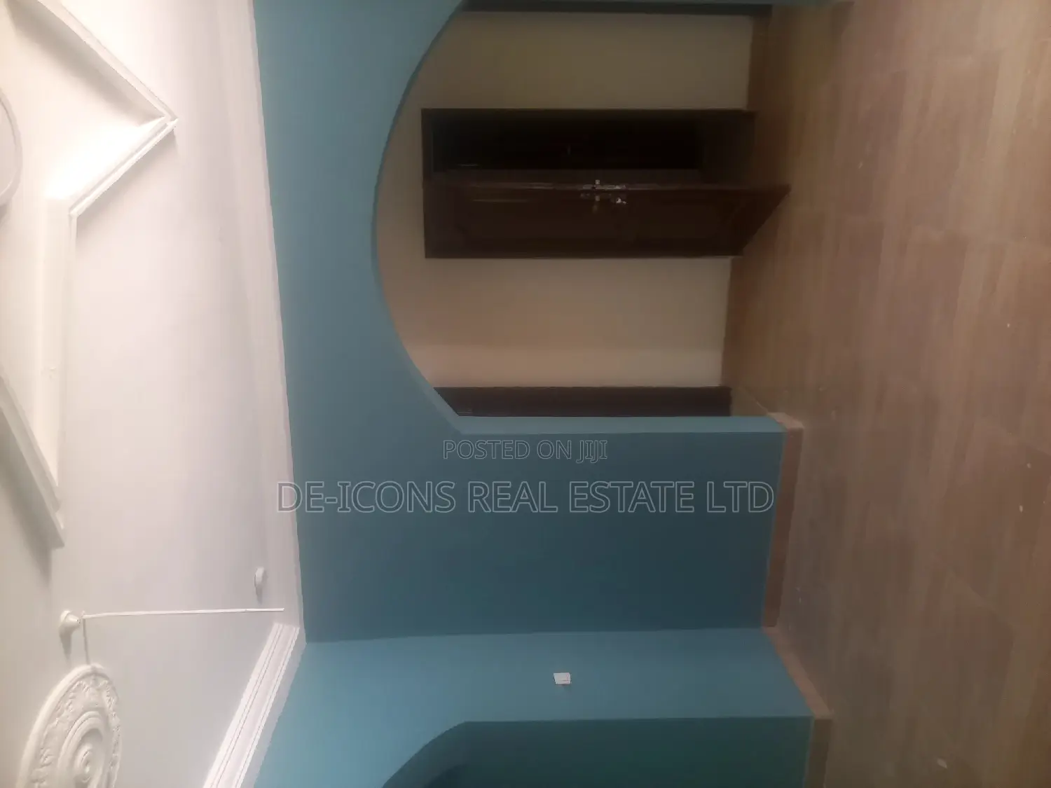2bdrm Duplex in De-Icons Real Estate, Awutu Senya East Municipal