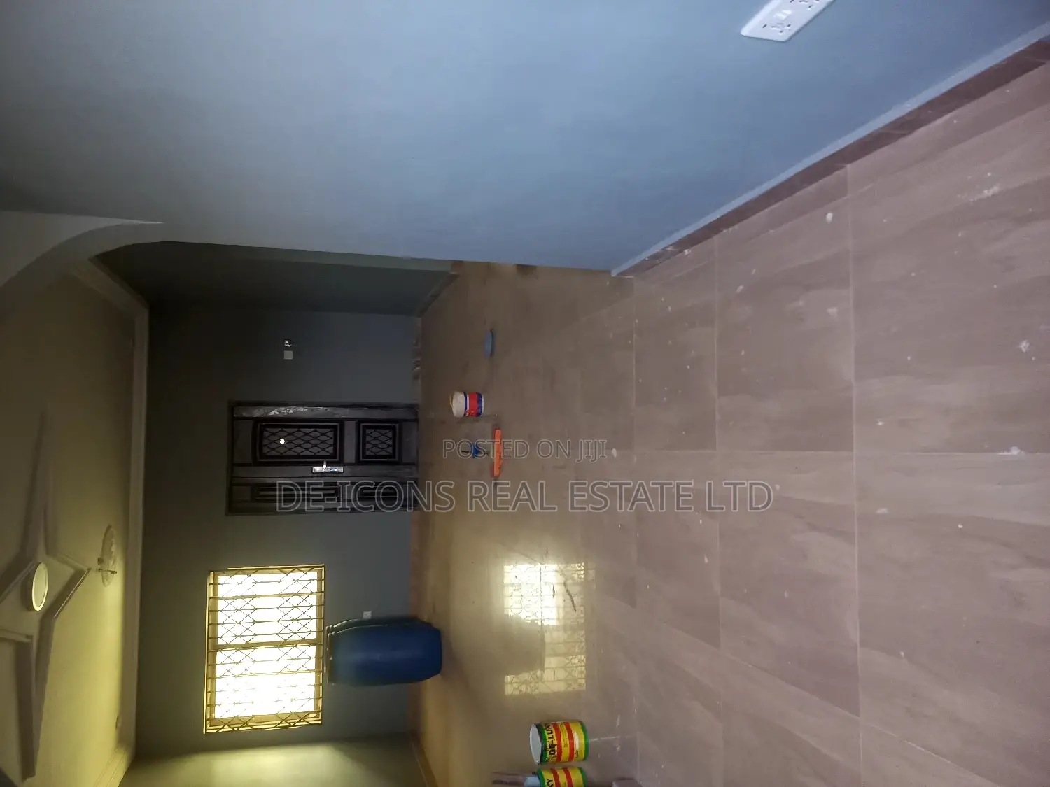 2bdrm Duplex in De-Icons Real Estate, Awutu Senya East Municipal