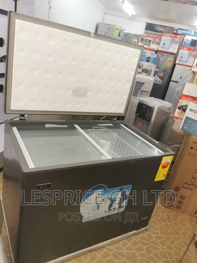 Signature//345L Energy Saving Chest Freezer