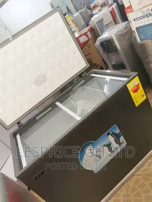 Low Noise//Signature 345L Chest Freezer