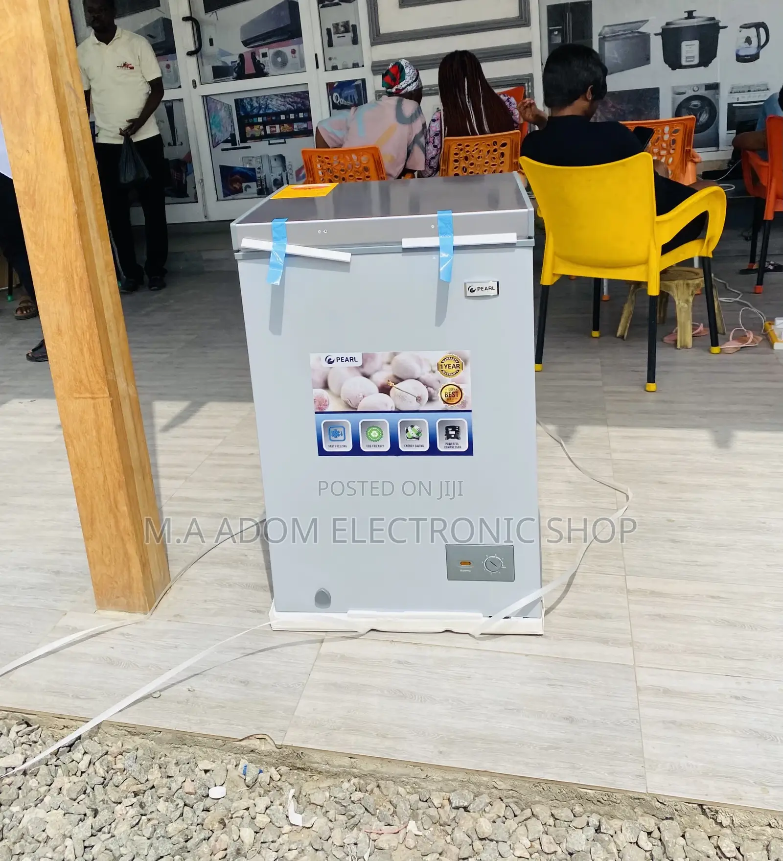 Energy Sufficient Pearl PCF-127 1 Door Electric Freezer.