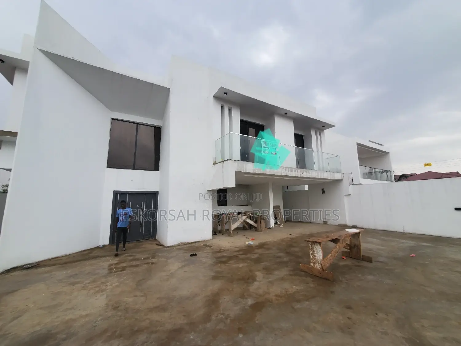 4bdrm House in School Junction for sale