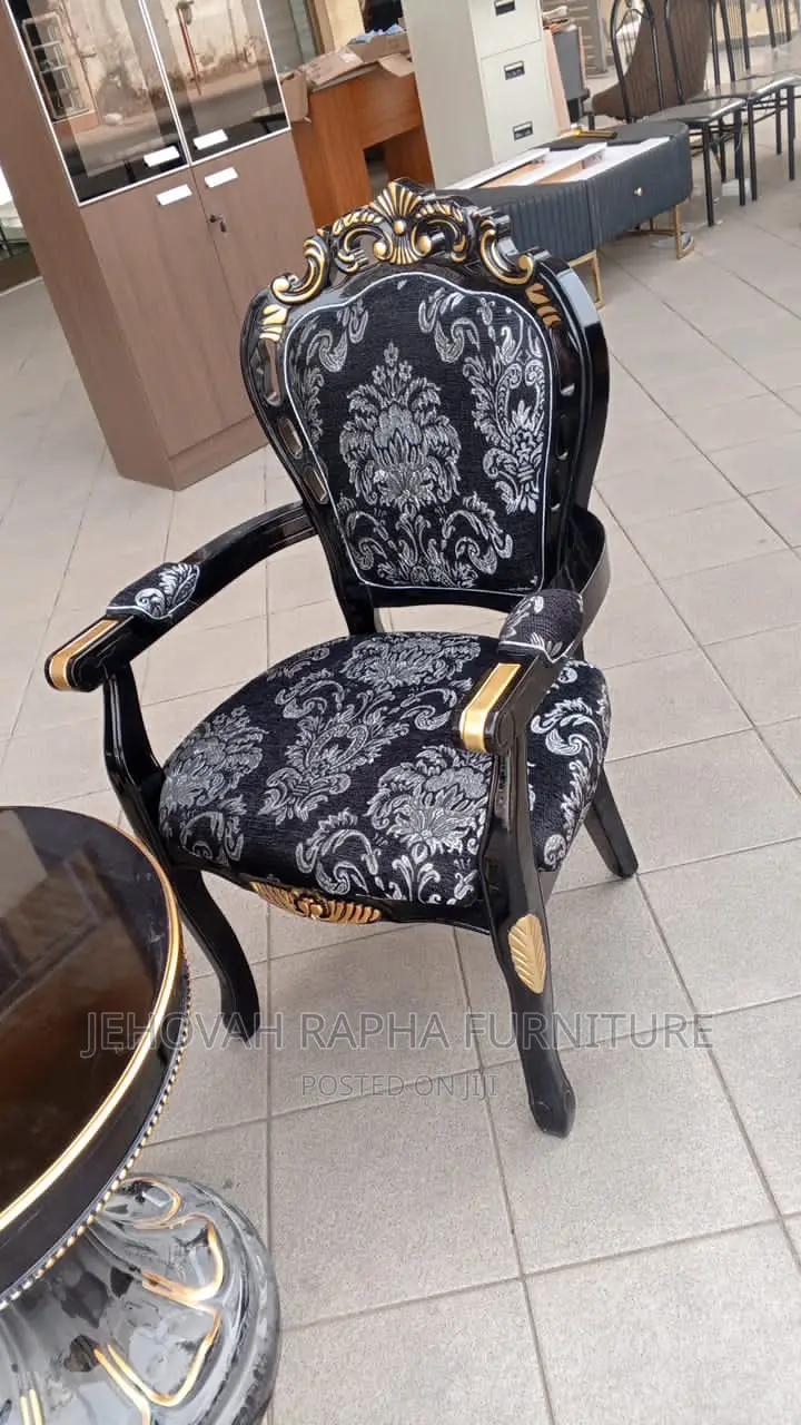 Table and Chsir for Guest